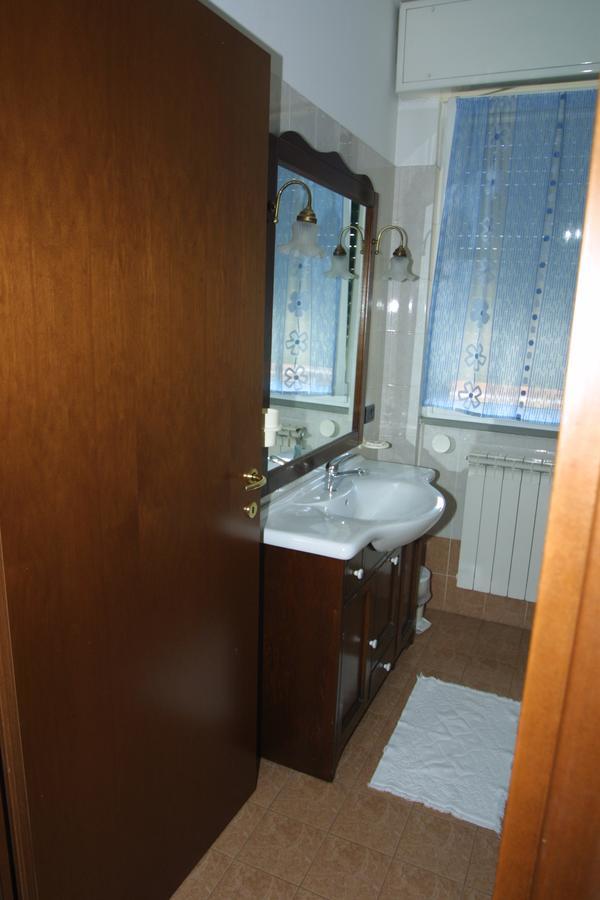 Borromeo Residenze Service S.A.S Пескьера-Борромео Экстерьер фото